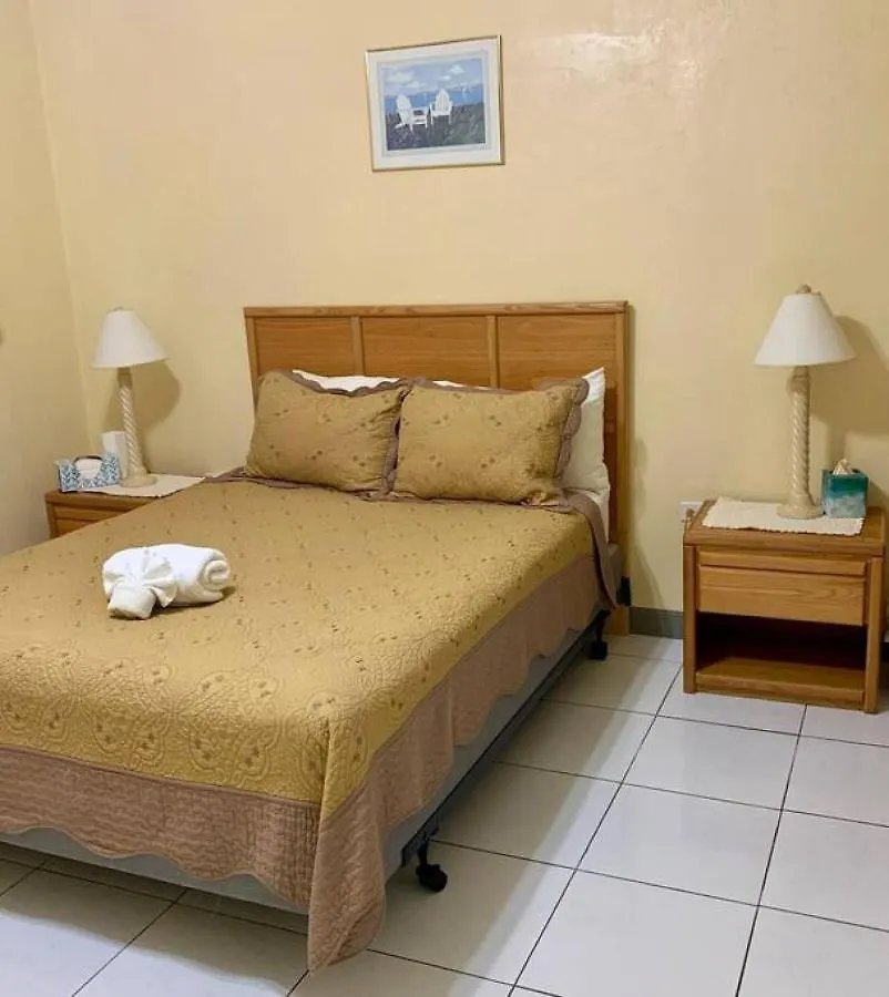 Suite 2A, Blue Pavilion - Steps To Seven Mile Beach -Value, Service, Comfort West Bay
